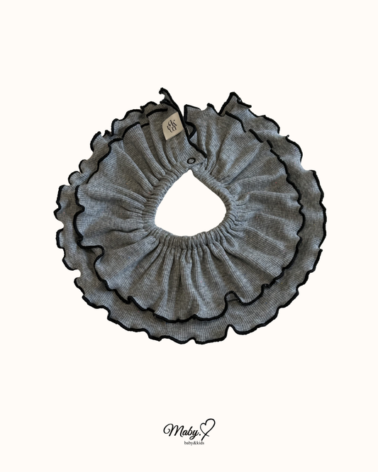 Double Frill Collar Bib gray