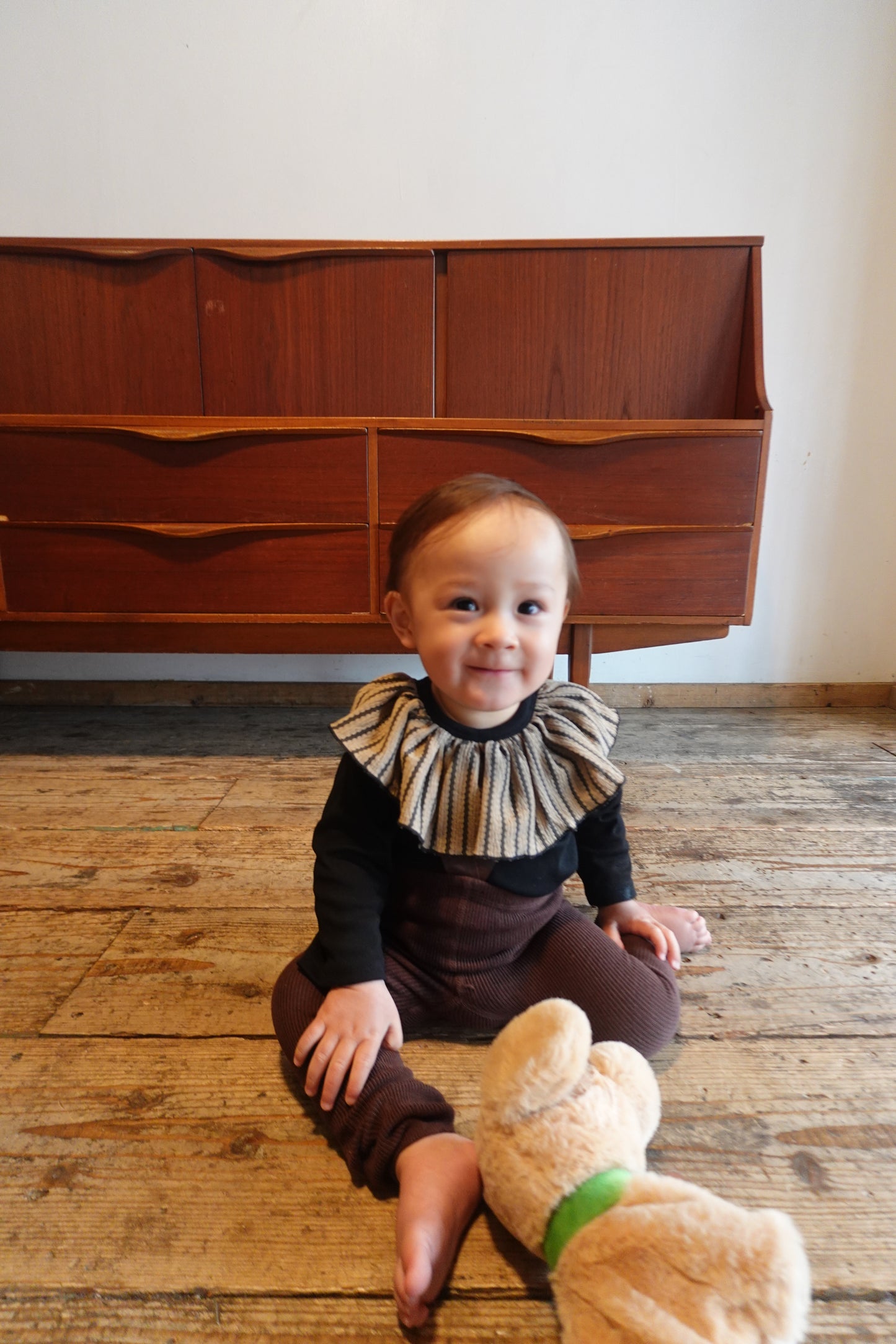 classical Frill Collar Tops